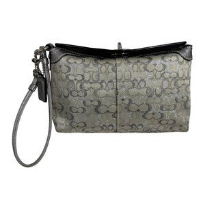 COACH Metallic Silver Jacquard Turn Lock Lurex Wristlet Lilac Satin Interior EUC